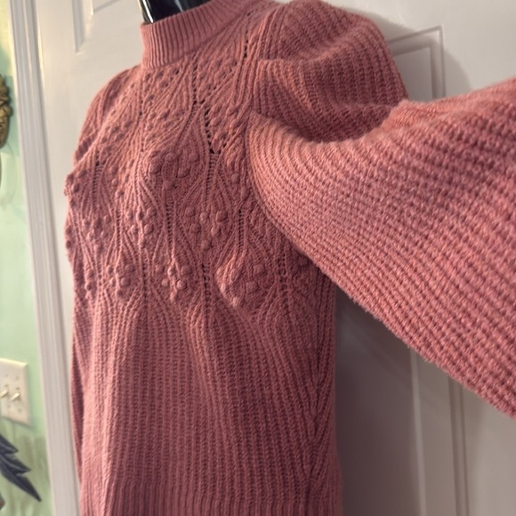 A New Day Puff Sleeve Sweater Dusty Rose Pink Crochet 100% Recycled Size Small - Picture 4 of 7